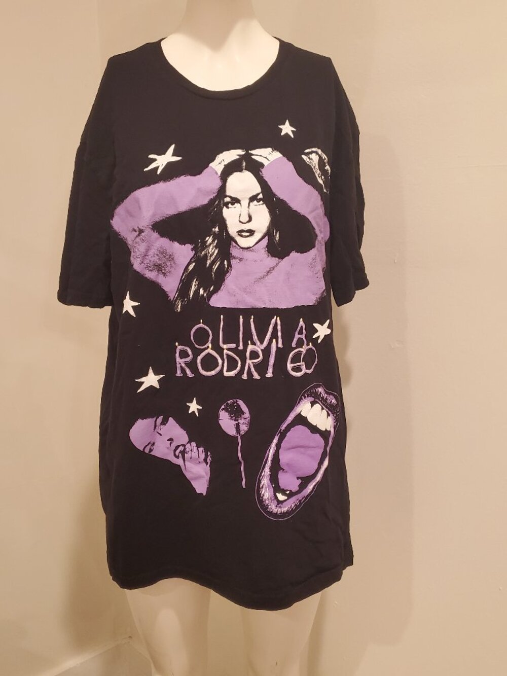 Olivia Rodrigo Womens Size Large Graphic T-Shirt Black Purple Tour Merch Cotton